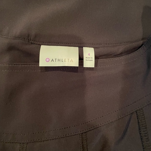 Black Athleta skirt, size 4 - Picture 2 of 3